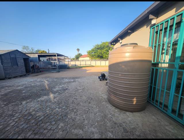 3 BEDROOM FREEHOLD FOR SALE IN BRAKPAN CENTRAL